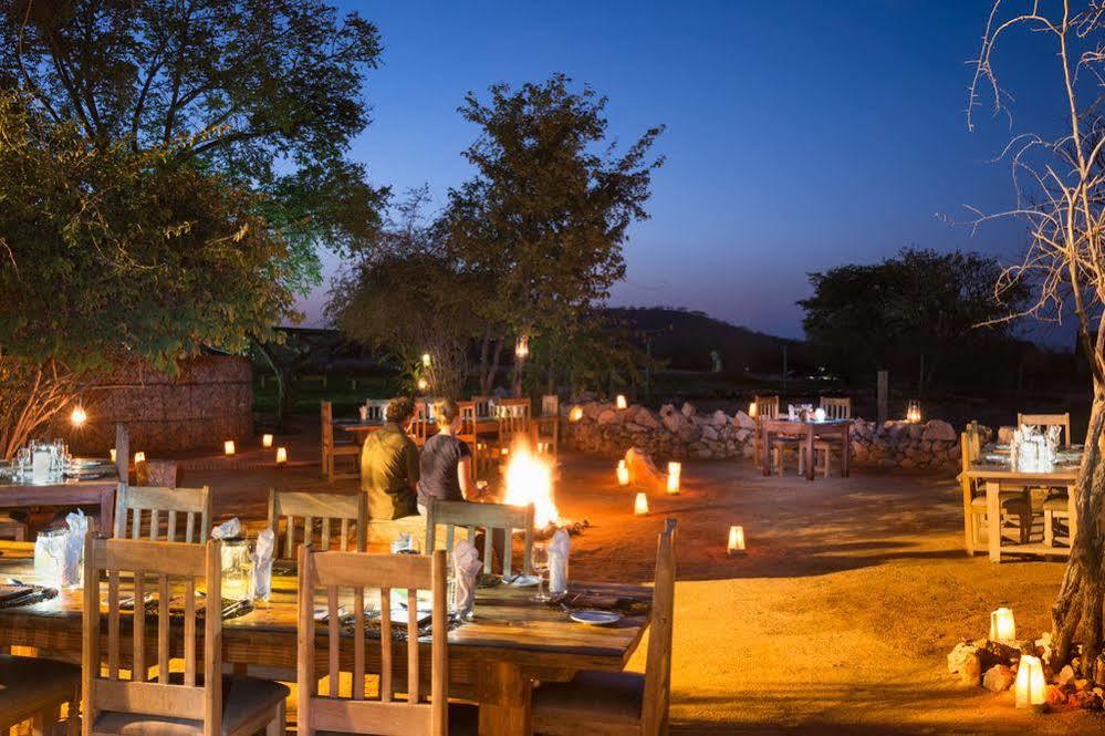 Hotel Anderssons Camp Okaukuejo Zewnętrze zdjęcie