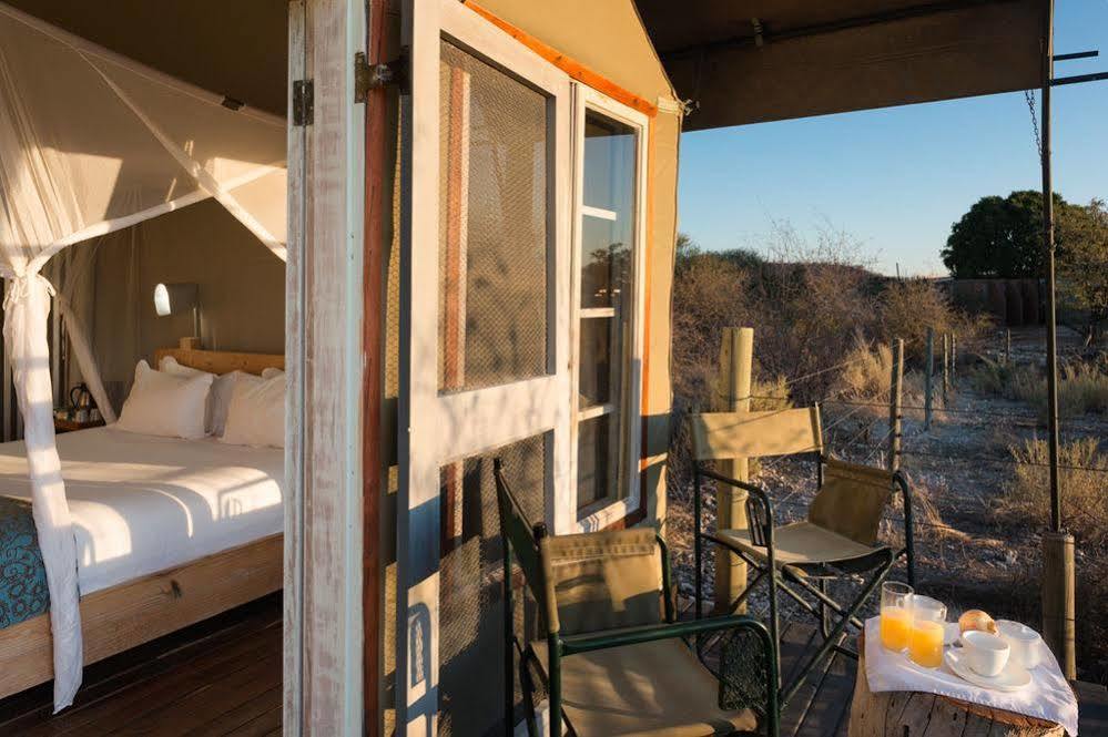 Hotel Anderssons Camp Okaukuejo Zewnętrze zdjęcie
